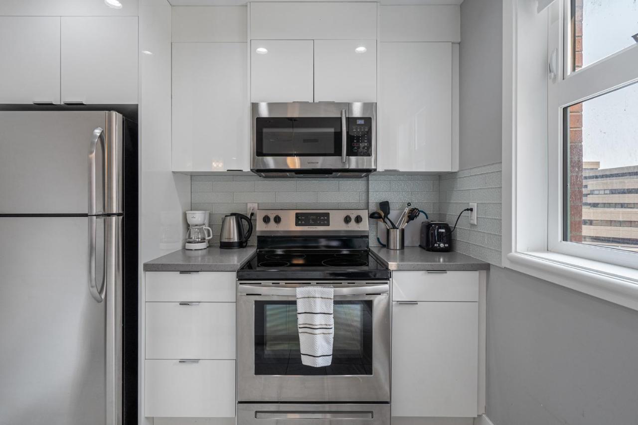 Element On First By Manna YYC Exterior foto