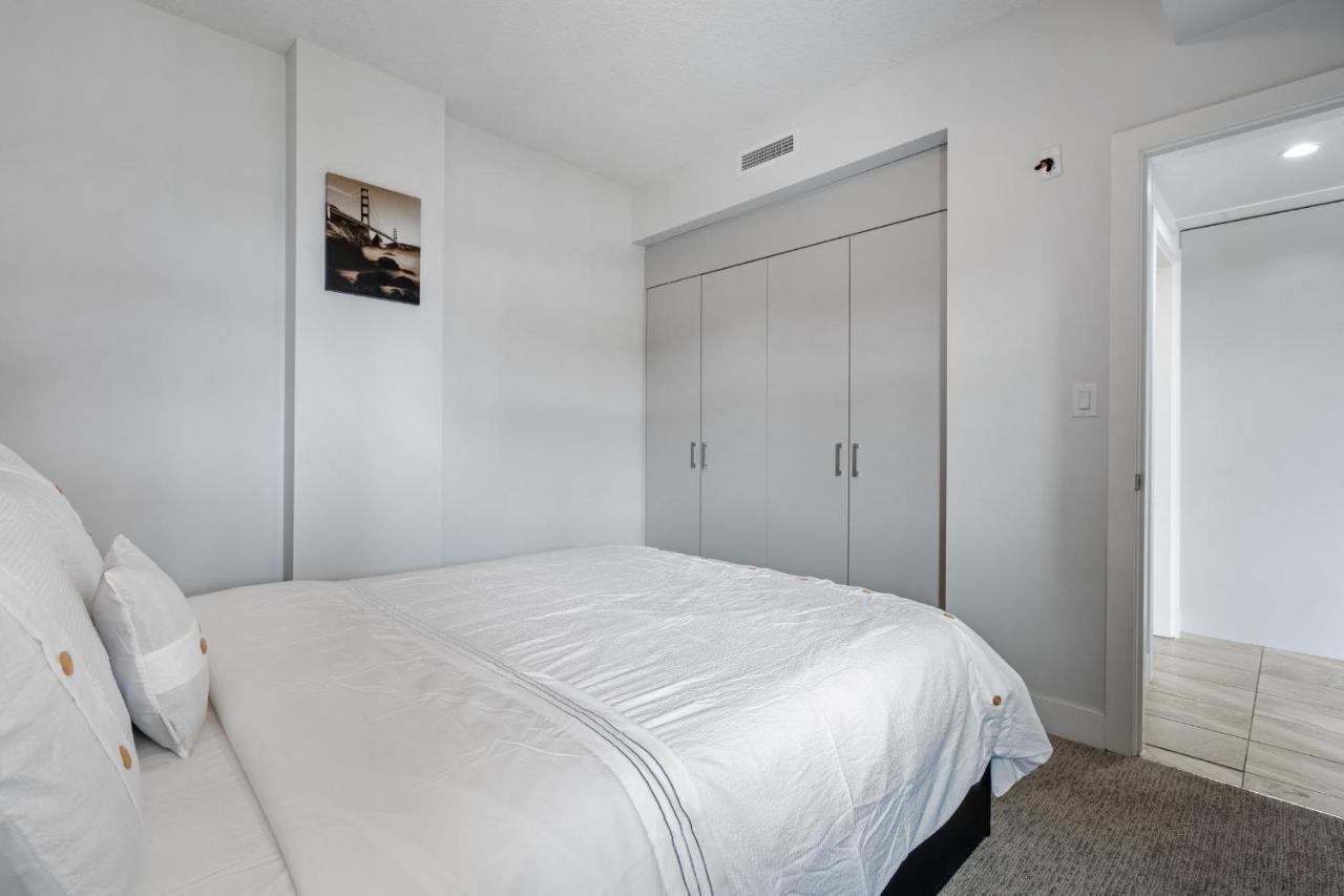 Element On First By Manna YYC Exterior foto