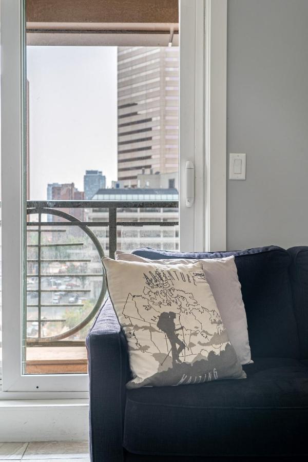 Element On First By Manna YYC Exterior foto