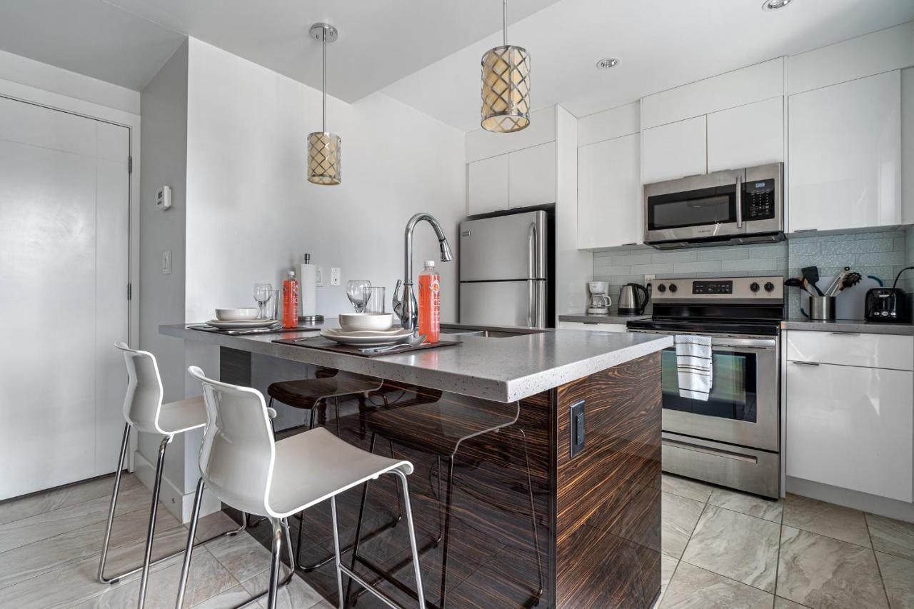 Element On First By Manna YYC Exterior foto