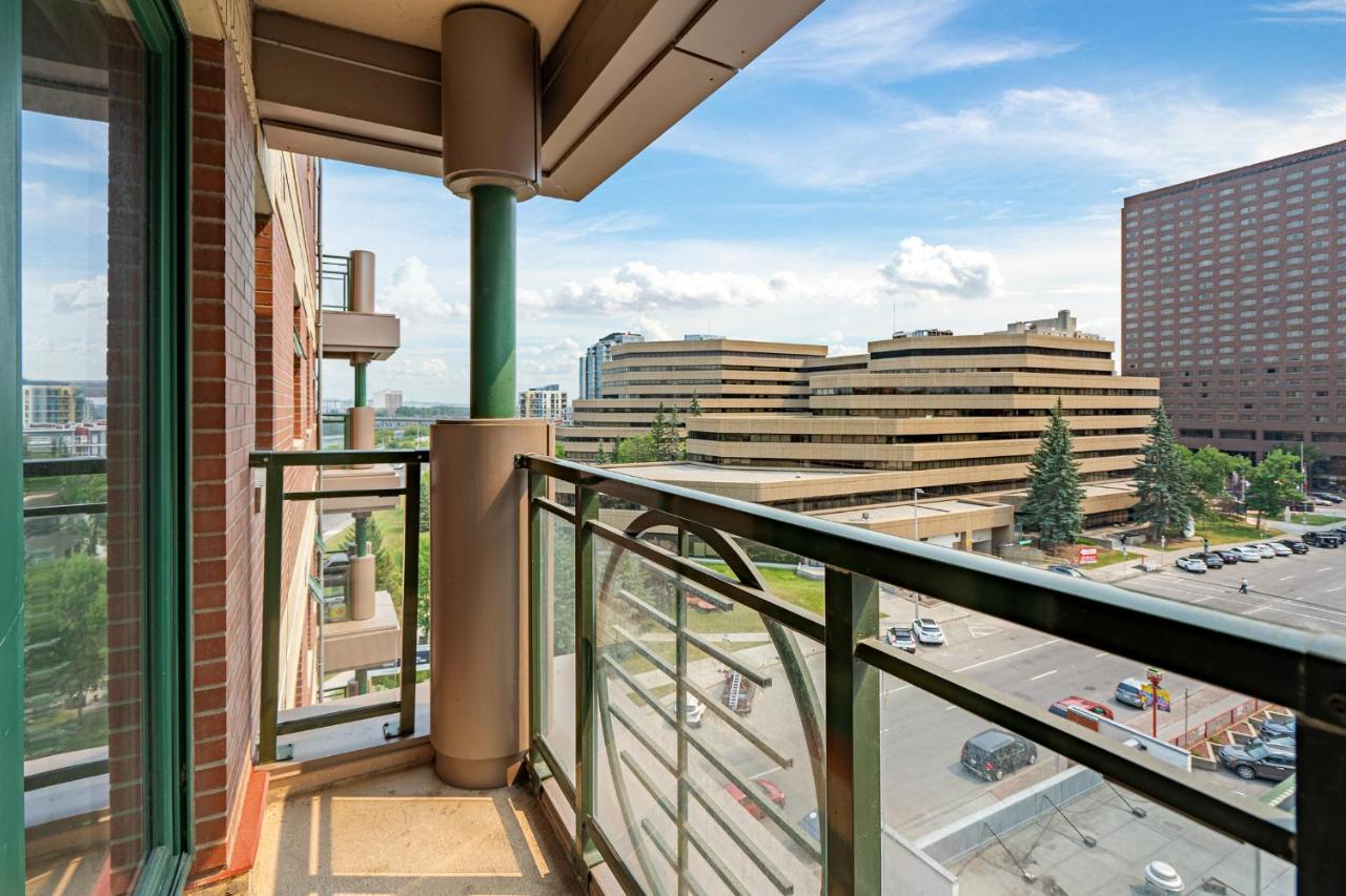 Element On First By Manna YYC Exterior foto